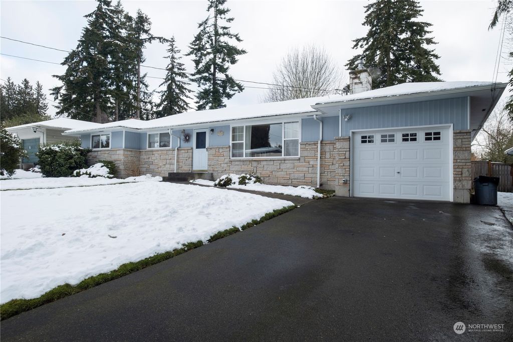 Photo of 7112 190th Street SW, Lynnwood, WA 98036 (MLS # 2330333)