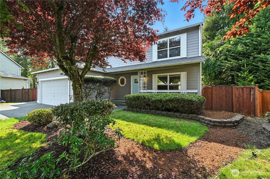 Photo of 12604 SE 228th Court, Kent, WA 98031 (MLS # 2427271)