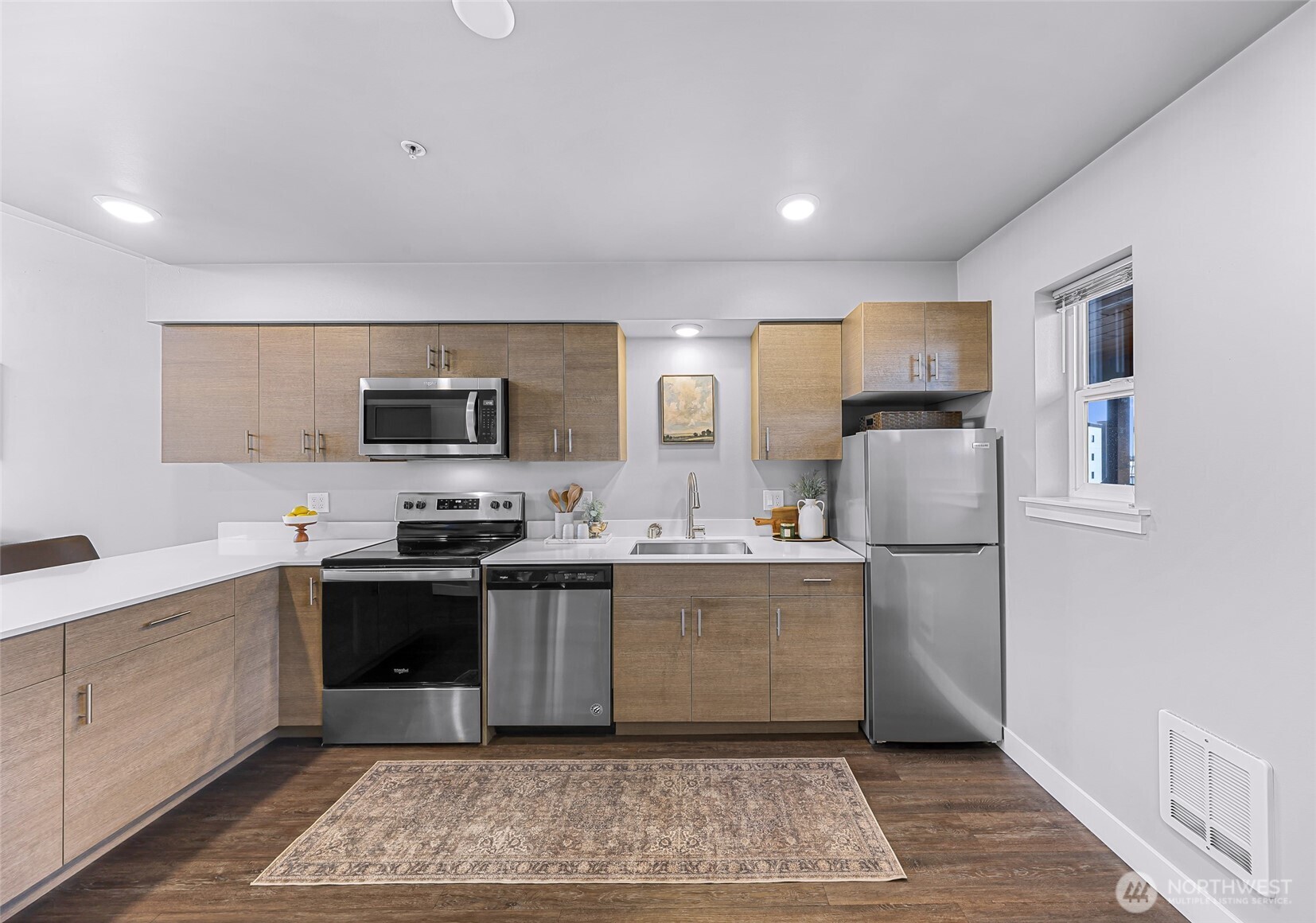 1882 Front Street 404