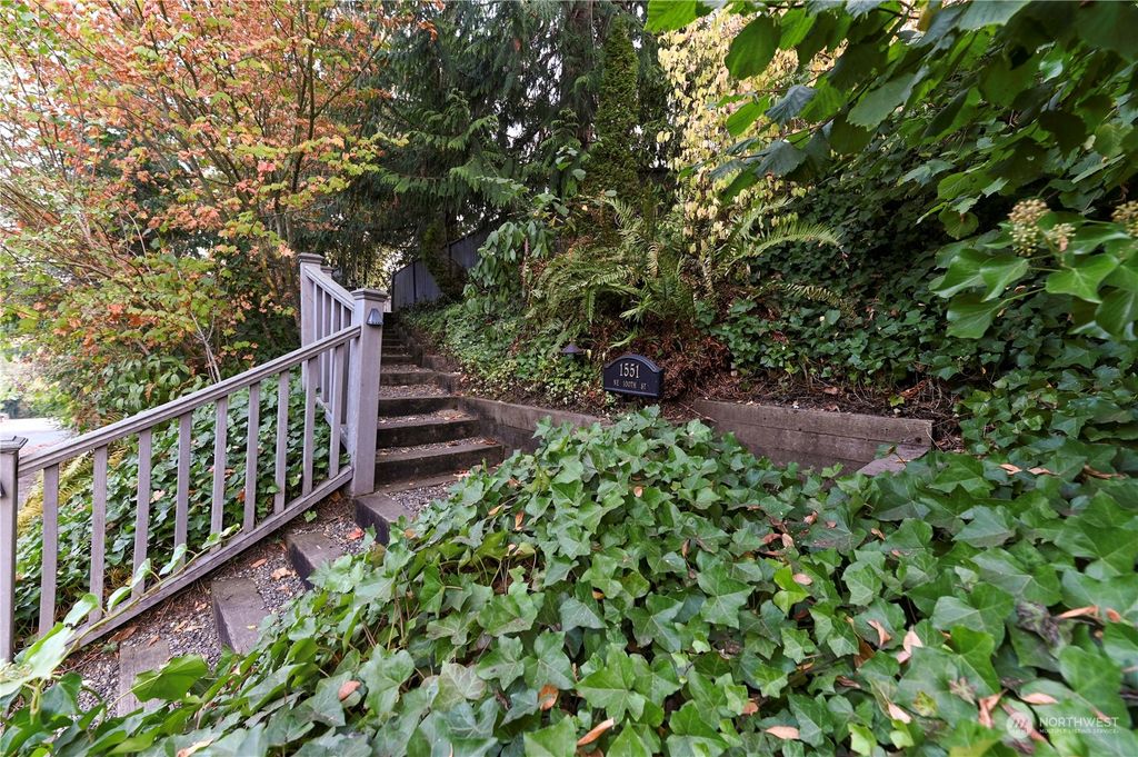Photo of 1551 NE 100th Street, Seattle, WA 98125 (MLS # 2009285)