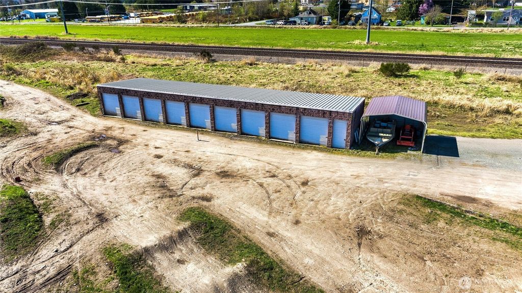Photo of 1814 172nd Street NE, Marysville, WA 98271 (MLS # 2356583)