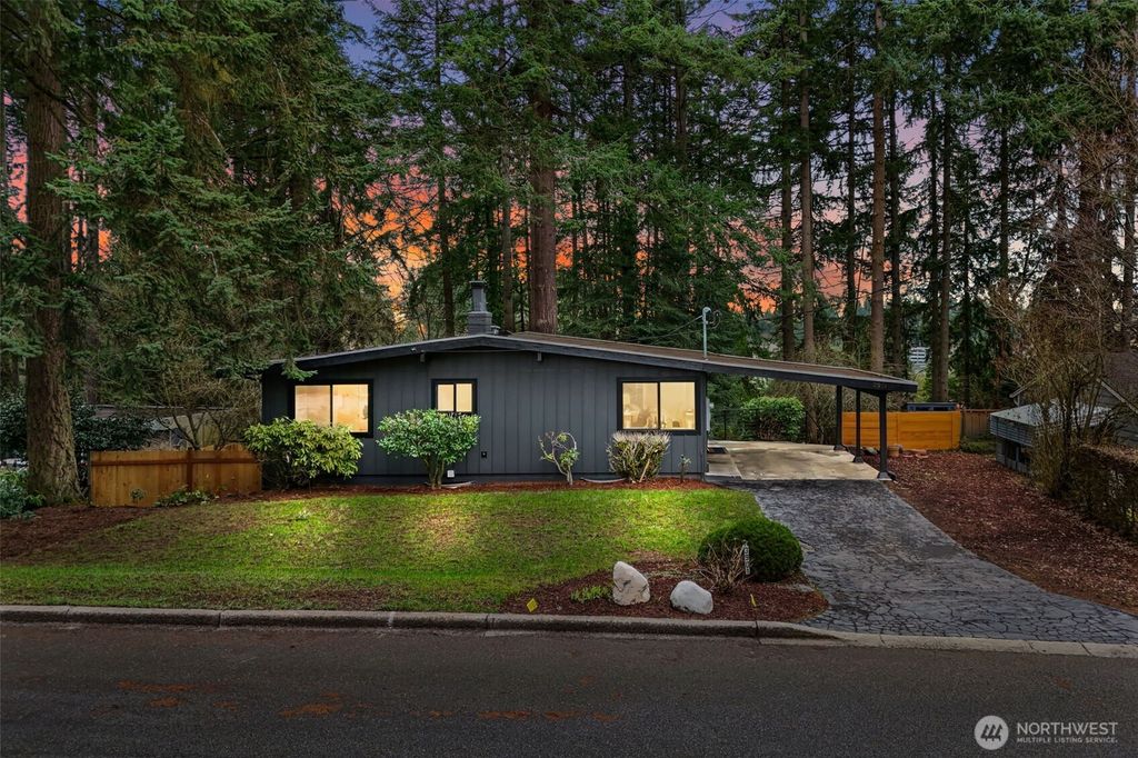 Photo of 3901 151st Avenue SE, Bellevue, WA 98006 (MLS # 2508932)