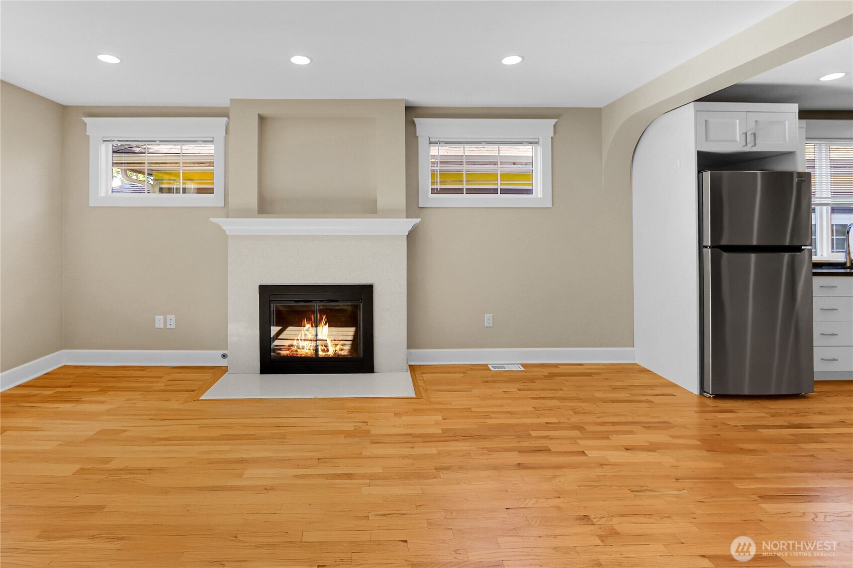 1906 5th Avenue W