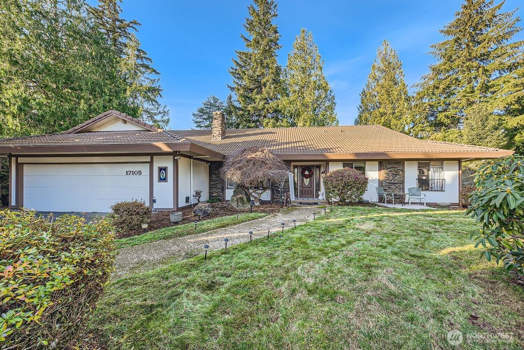 Photo of 17105 146th Avenue SE, Renton, WA 98058 (MLS # 2407639)