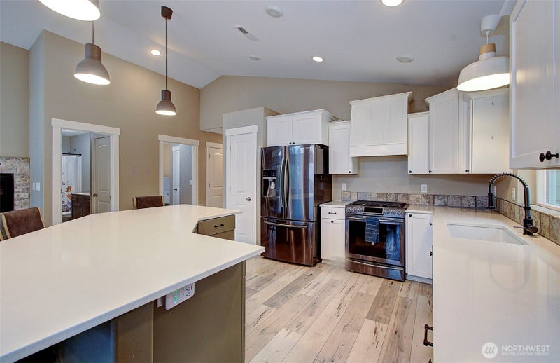 80 Sara View Drive