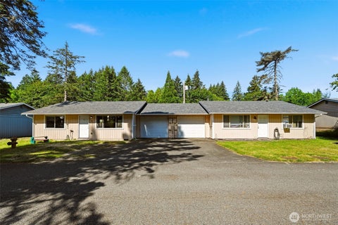 Photo of 7016 Gaston Lane SW, Tumwater, WA 98501 (MLS # 2589979)