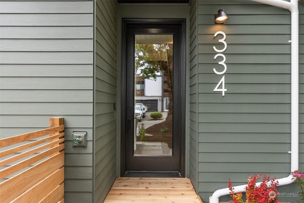 Photo of 334 N 101st Street #A, Seattle, WA 98133 (MLS # 2323507)