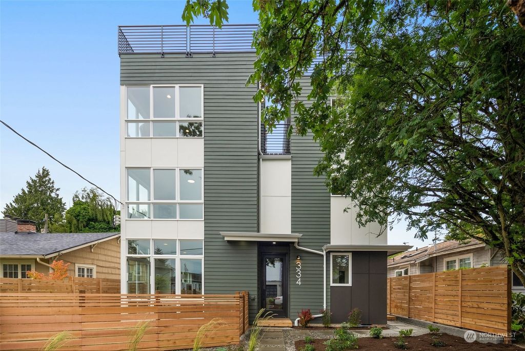 Photo of 334 N 101st Street #A, Seattle, WA 98133 (MLS # 2323507)