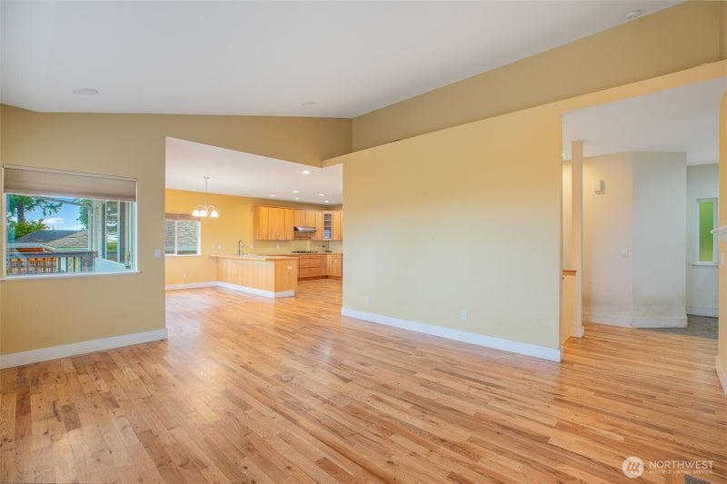 1617 5th Street SE