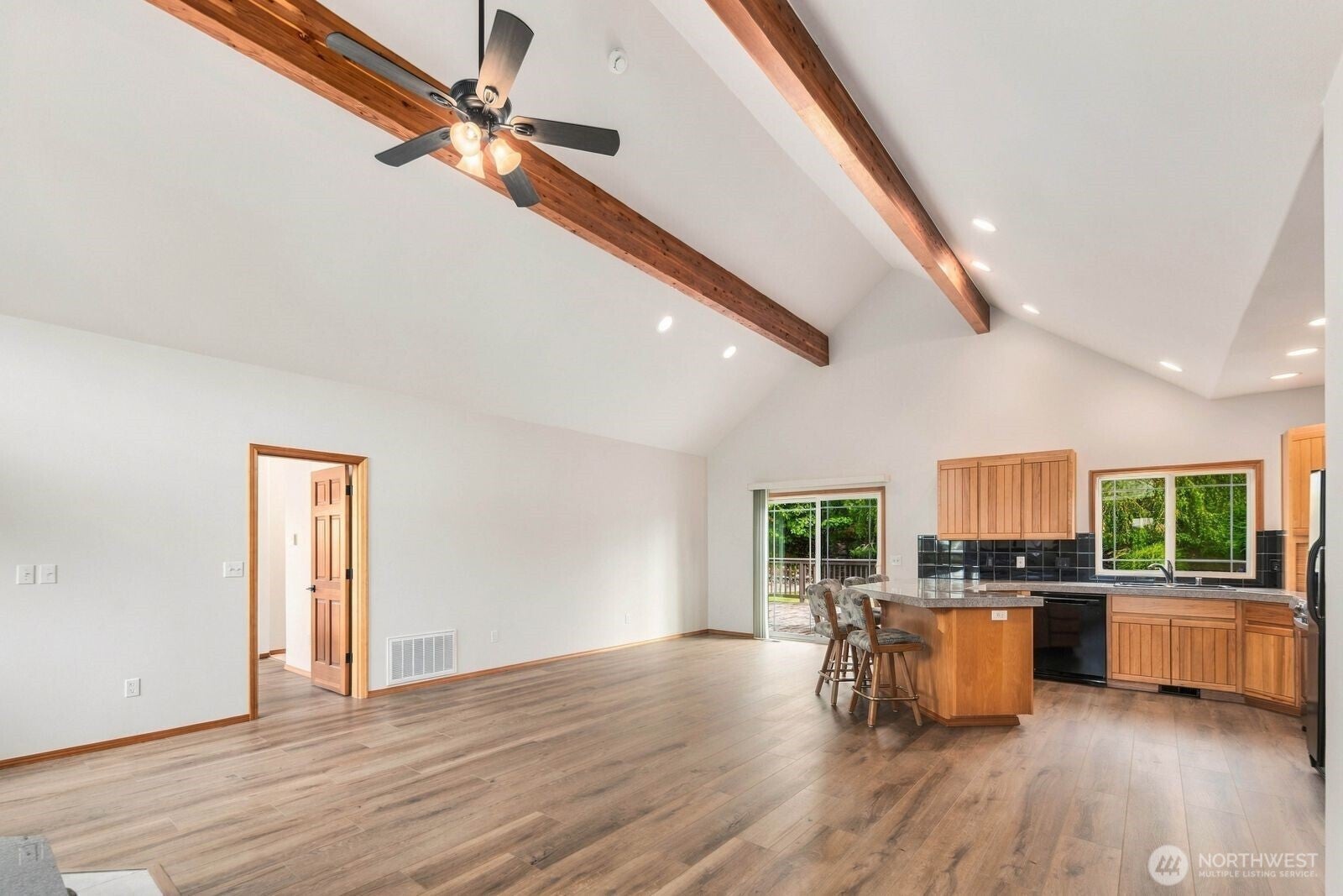 22724 64th Street E