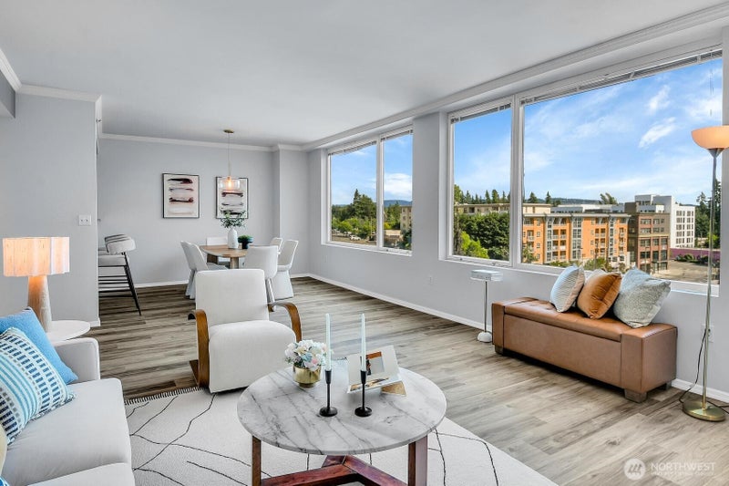 177 107th Avenue NE 809