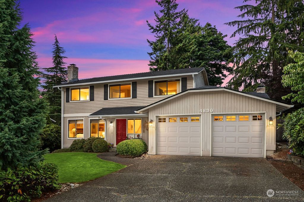 Photo of 4830 158th Place SE, Bellevue, WA 98006 (MLS # 2148524)
