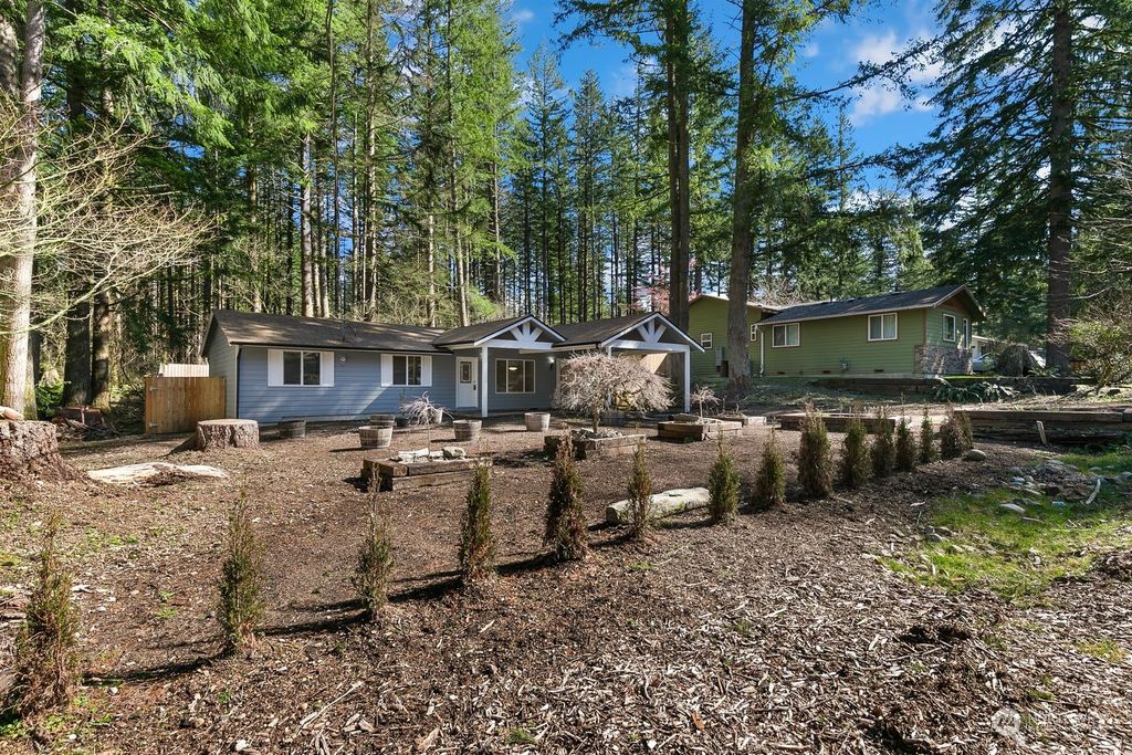 Photo of 17042 431st Ave Ave SE, North Bend, WA 98045 (MLS # 2212939)