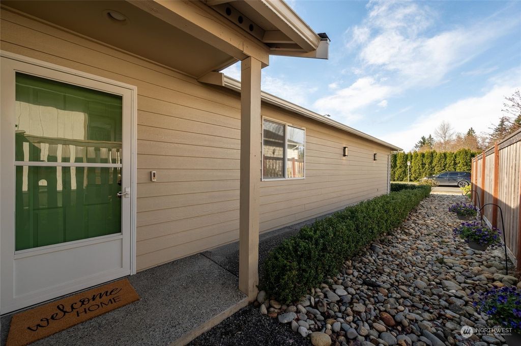 Photo of 6612 78th Place NE, Marysville, WA 98270 (MLS # 2217474)