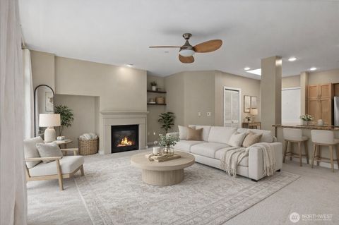 Photo of 925 110th Avenue NE #PH05, Bellevue, WA 98004 (MLS # 2497891)