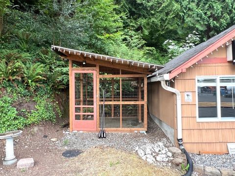 A home in Edgewood