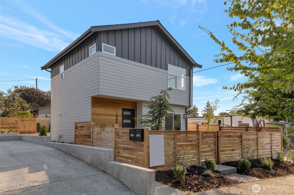 Photo of 1605 SW Kenyon Street, Seattle, WA 98106 (MLS # 2477059)