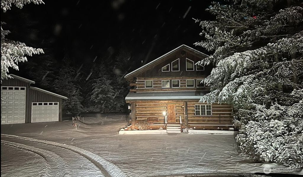 Photo of 40 E Seahawks Way, Belfair, WA 98528 (MLS # 2459761)