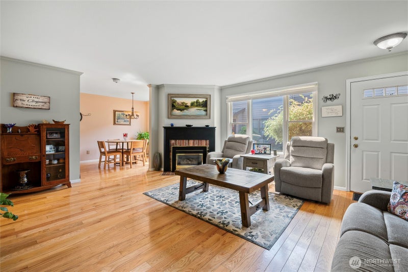 1111 Grover St. 1B