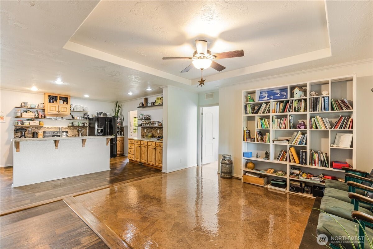 864 Spencer Road