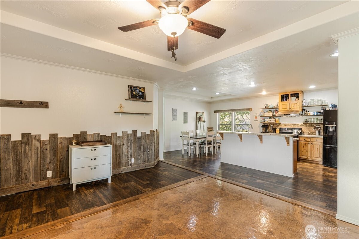 864 Spencer Road