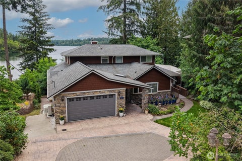 Photo of 18626 Tapaderos Street SE, Yelm, WA 98597 (MLS # 2546400)