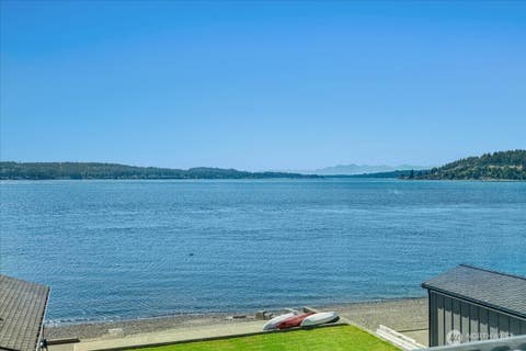 Photo of 1920 Day Island Boulevard W, University Place, WA 98466 (MLS # 2544932)
