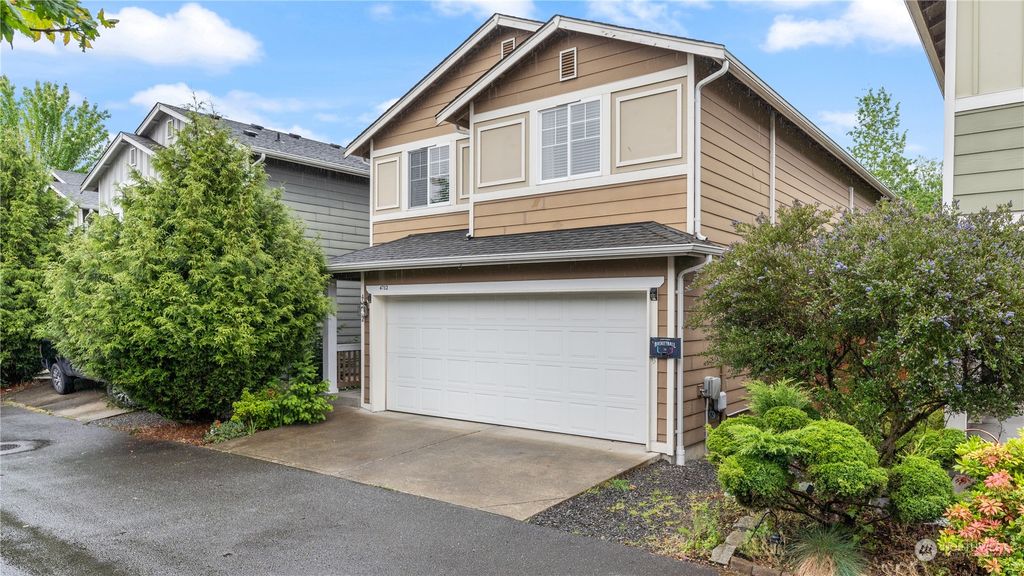 Photo of 4712 146th Place NE, Marysville, WA 98271 (MLS # 2244147)