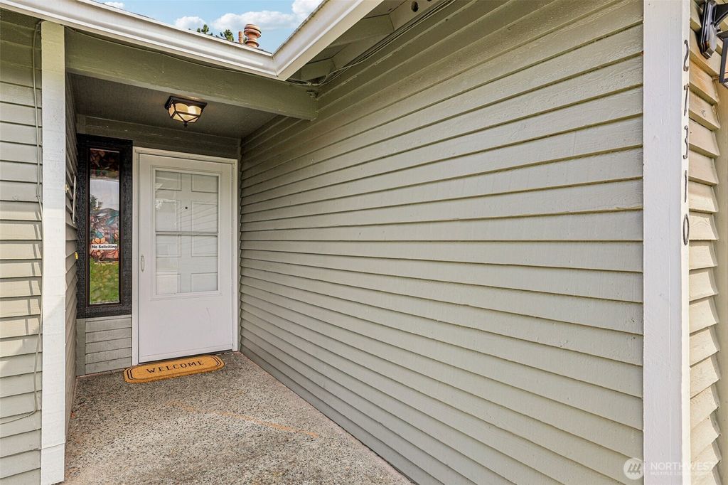 Photo of 27310 126th Place SE, Kent, WA 98030 (MLS # 2508301)