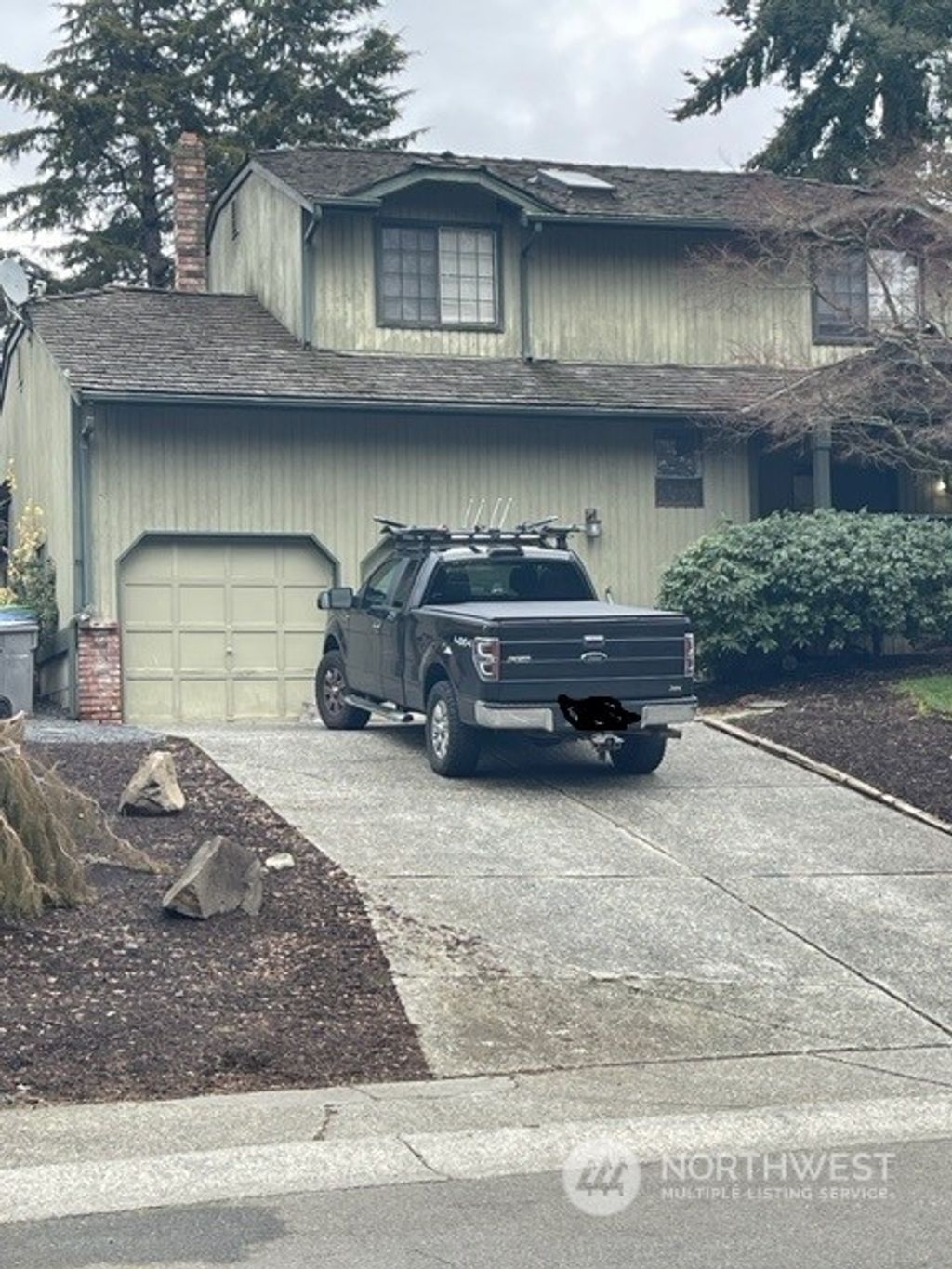 Photo of 10627 56th Avenue W, Mukilteo, WA 98275 (MLS # 2058284)