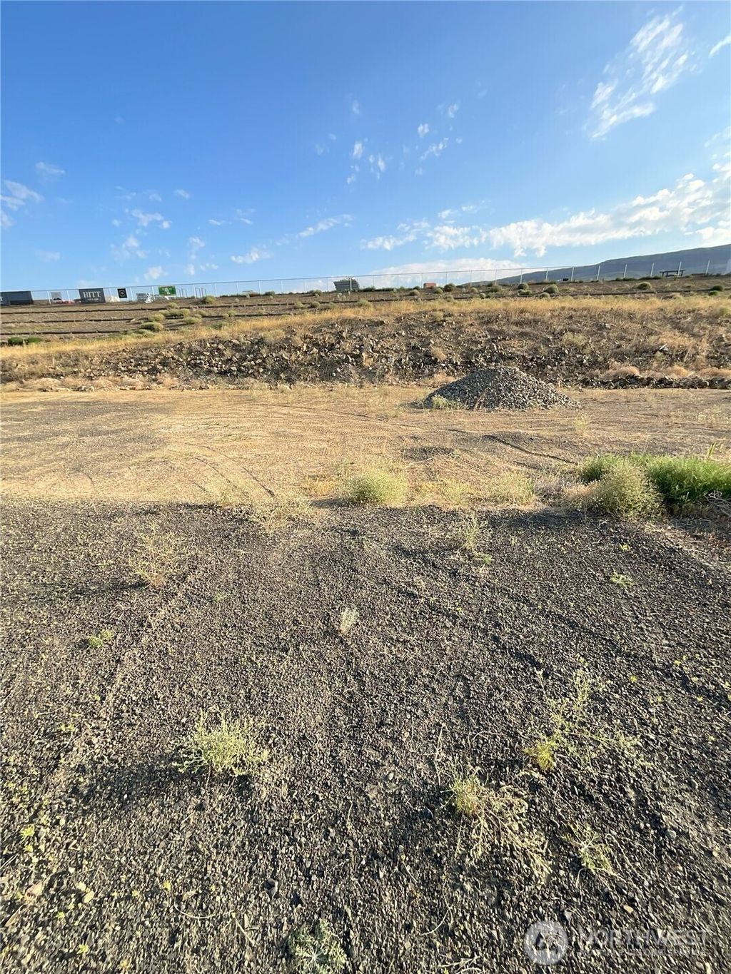 Photo of 501 Urban Industrial Way, East Wenatchee, WA 98802 (MLS # 2467351)