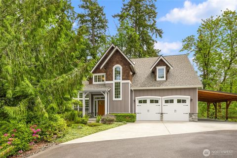 3029 & 3017 Yankee Girl Circle NE Bainbridge Island WA 98110