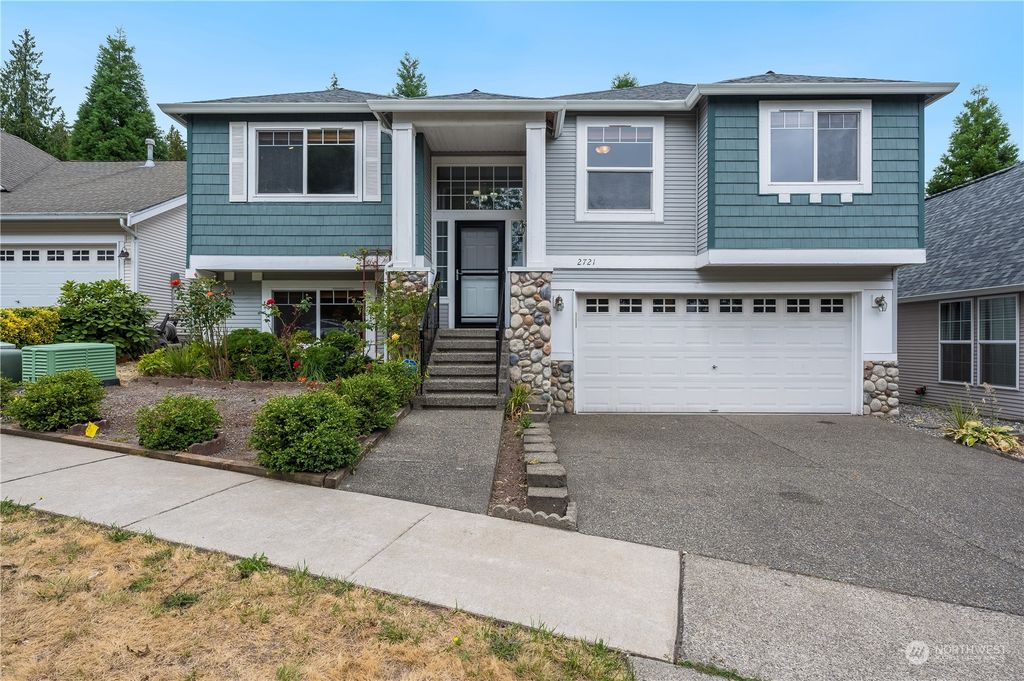 Photo of 2721 151st Place SW, Lynnwood, WA 98087 (MLS # 2275820)