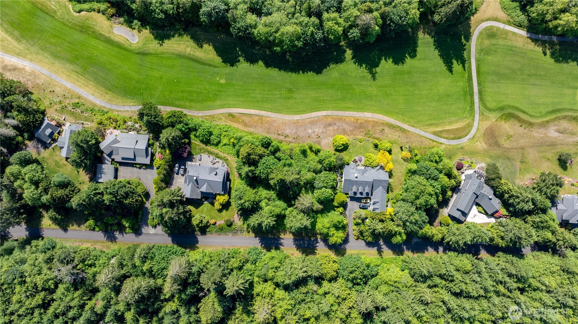 22821 Singingwood Park NE