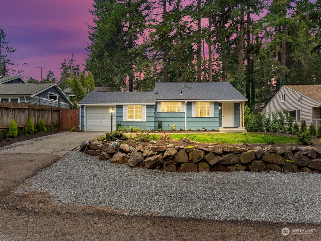 Photo of 18509 30th Avenue NE, Lake Forest Park, WA 98155 (MLS # 2201340)