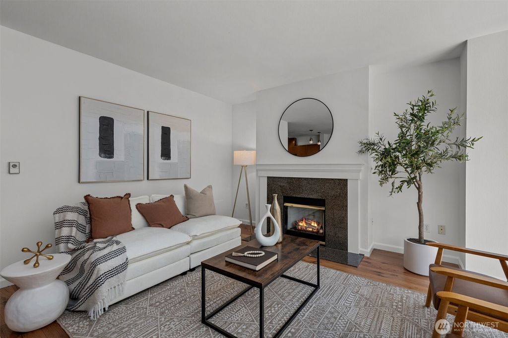 Photo of 900 Aurora Avenue N #205, Seattle, WA 98109 (MLS # 2354884)