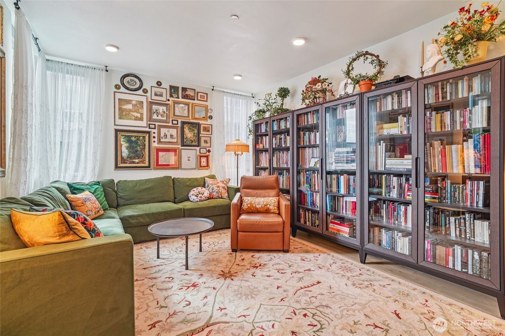 Photo of 3070 SW Avalon Way #E, Seattle, WA 98126 (MLS # 2485688)