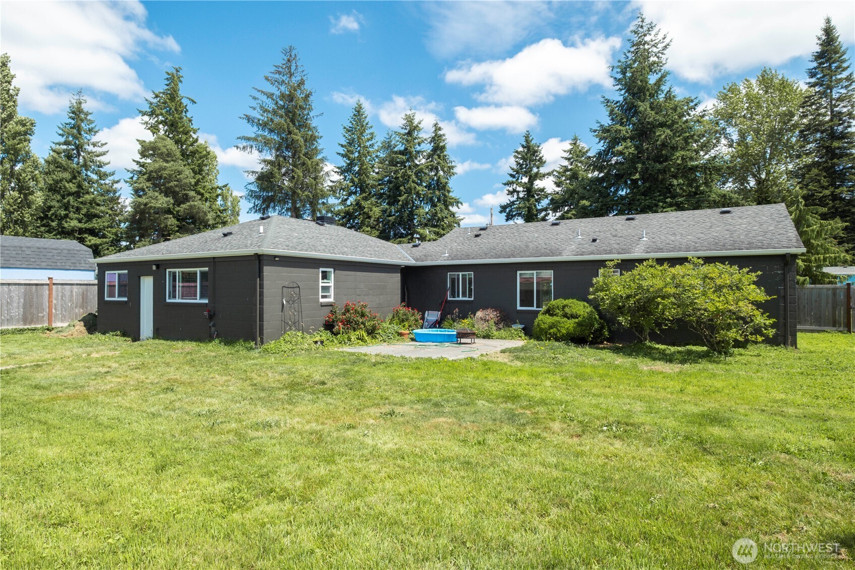 2901 Hollydale Acres Lane
