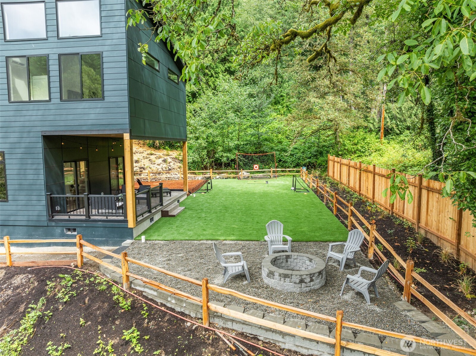 5512 Preston Fall city Rd SE