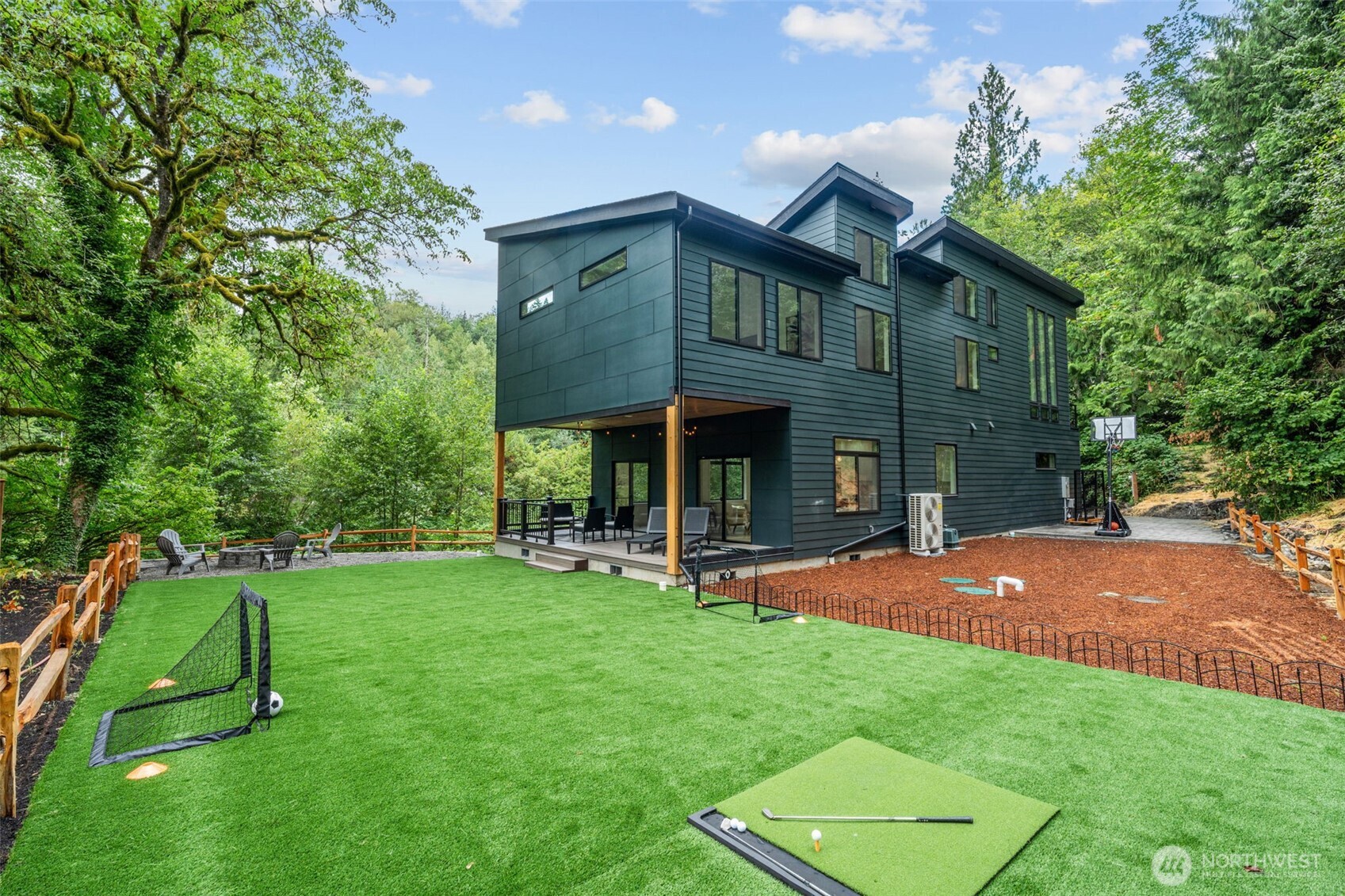 5512 Preston Fall city Rd SE