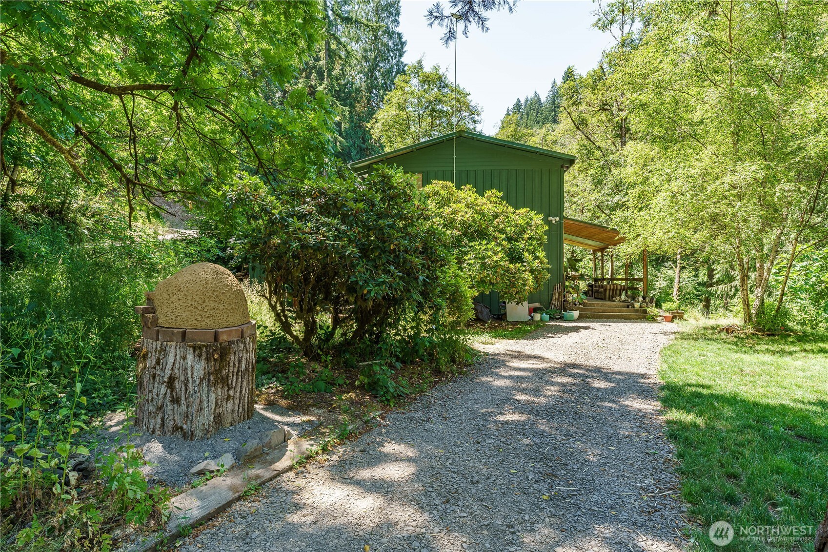 145 Wooden Bridge Road