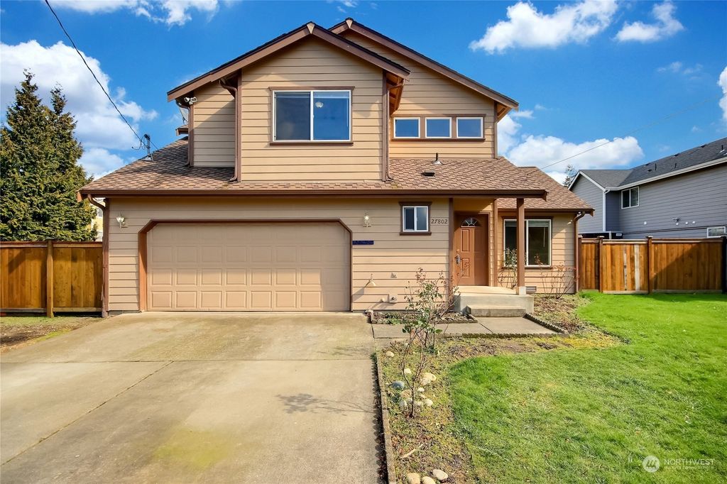 Photo of 27802 13th Avenue S, Des Moines, WA 98198 (MLS # 2041852)
