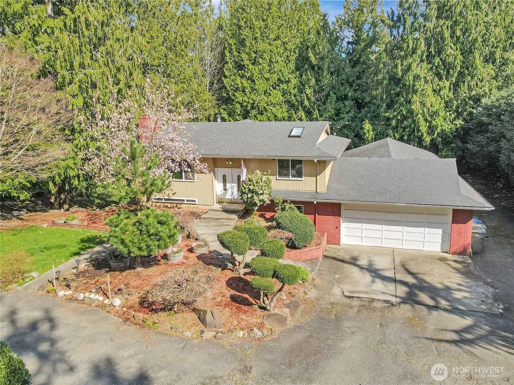 Photo of 12001 Robinhood Lane, Snohomish, WA 98290 (MLS # 2496780)