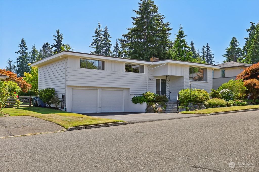 Photo of 8420 214th Pl Sw Pl, Edmonds, WA 98026 (MLS # 2263539)