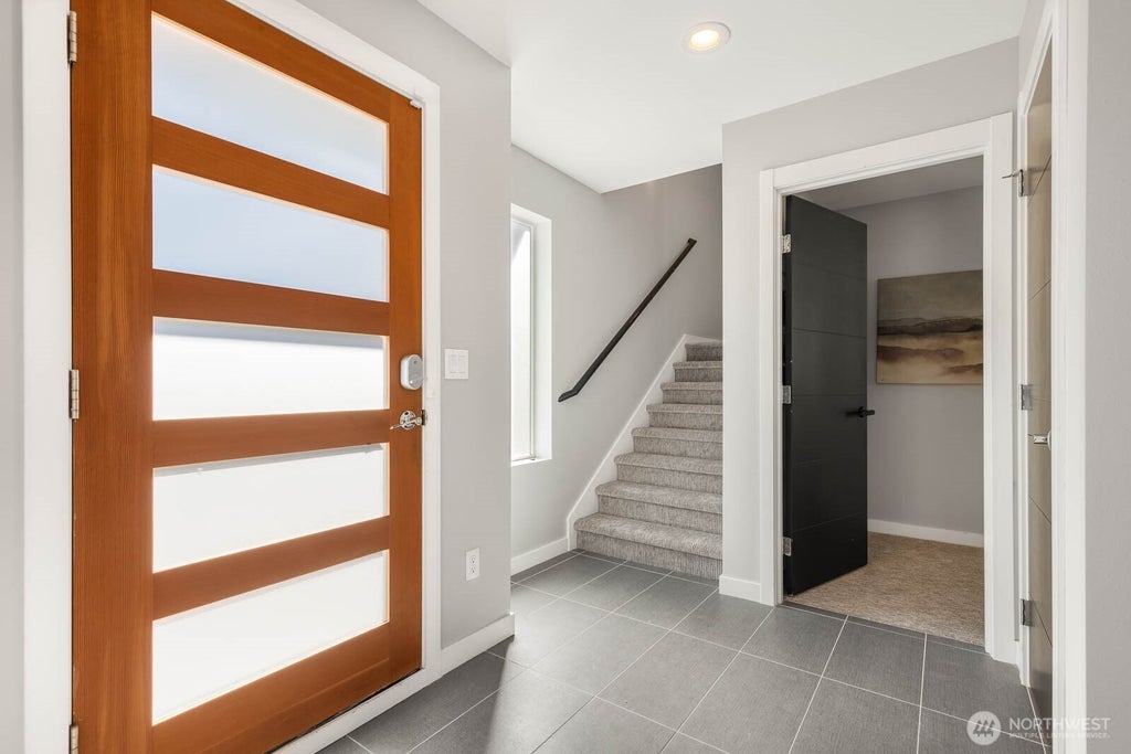 Photo of 2616 S Dearborn St ST, Seattle, WA 98144 (MLS # 2582638)