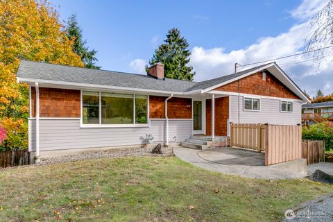 Photo of 2425 Whitechuck Drive, Everett, WA 98208 (MLS # 2441915)