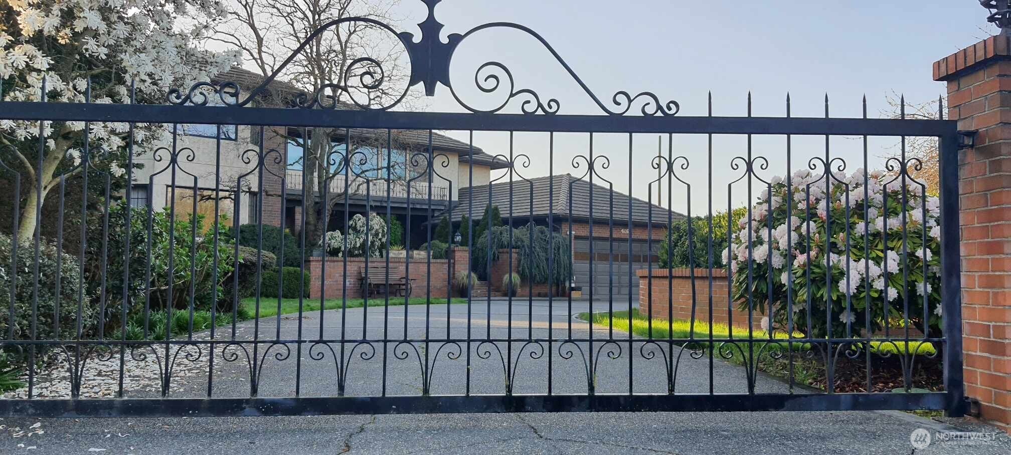 416 Alverson Boulevard