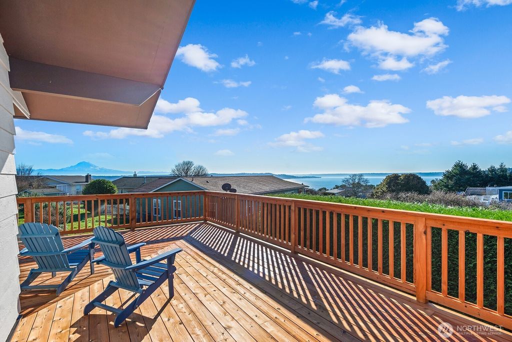 Photo of 7631 SW 258th Court, Vashon, WA 98070 (MLS # 2482597)