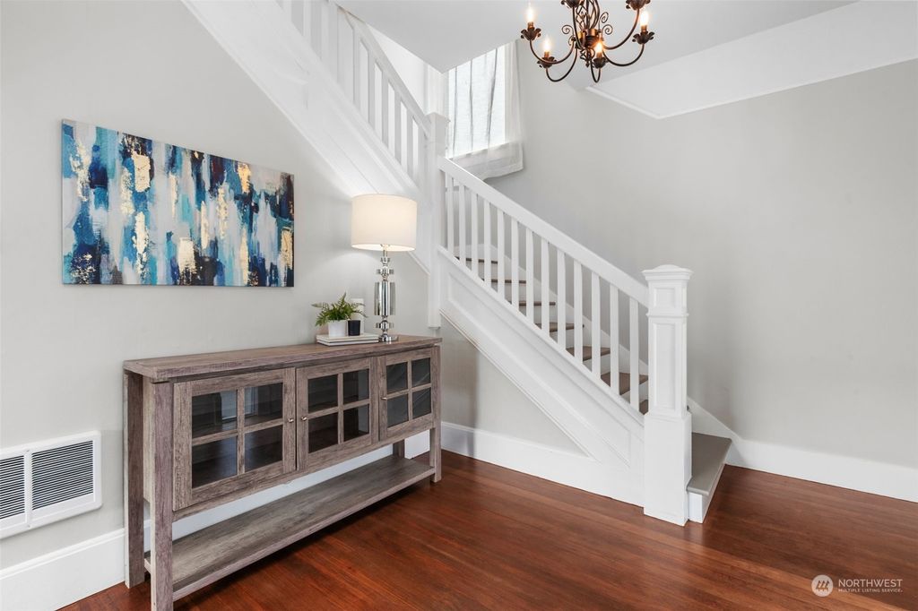 Photo of 1718 Cedar Street, Everett, WA 98201 (MLS # 2201308)