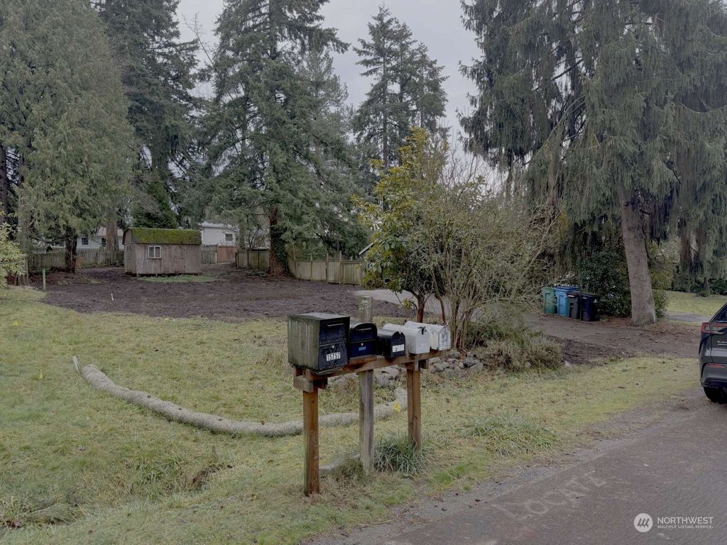 Photo of 15748 Burke Avenue N, Shoreline, WA 98133 (MLS # 2319270)